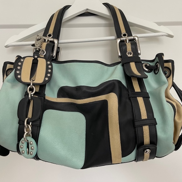 Purse - Picture 2 of 5